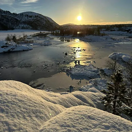 Retro In Scenic Sinnes Location Feriehus