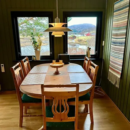 Ferienhaus Retro In Scenic Sinnes Location